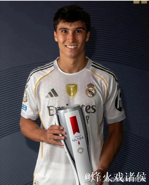 皇马复苏!龙哥发力助球队近3场首获胜,距榜首仅差4分! 皇马复苏!龙哥发力助球队近3场首获胜,距榜首仅差4分!